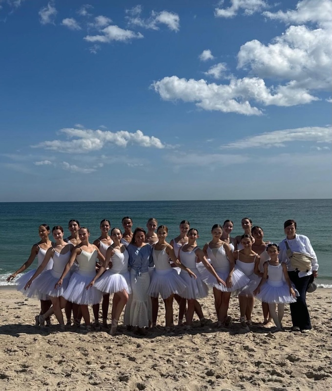 16. &quot;Swans on Sunset&quot; ABT, YAGP and Joffrey Ballet School